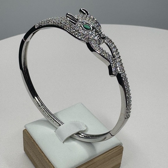 Silver Panther Bracelet with Green Eyes - Picture 5 of 7